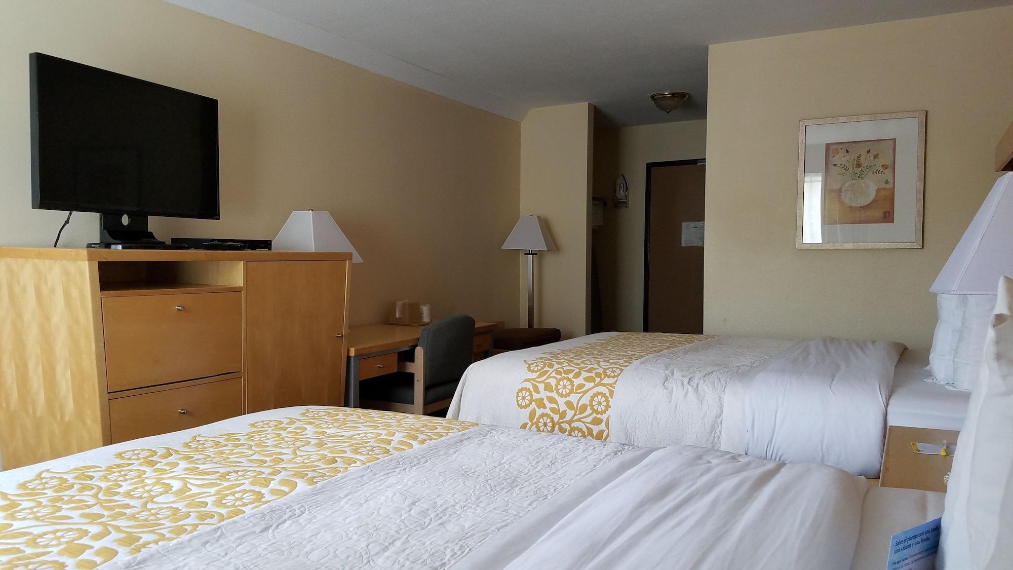Days Inn By Wyndham Woodland Dış mekan fotoğraf