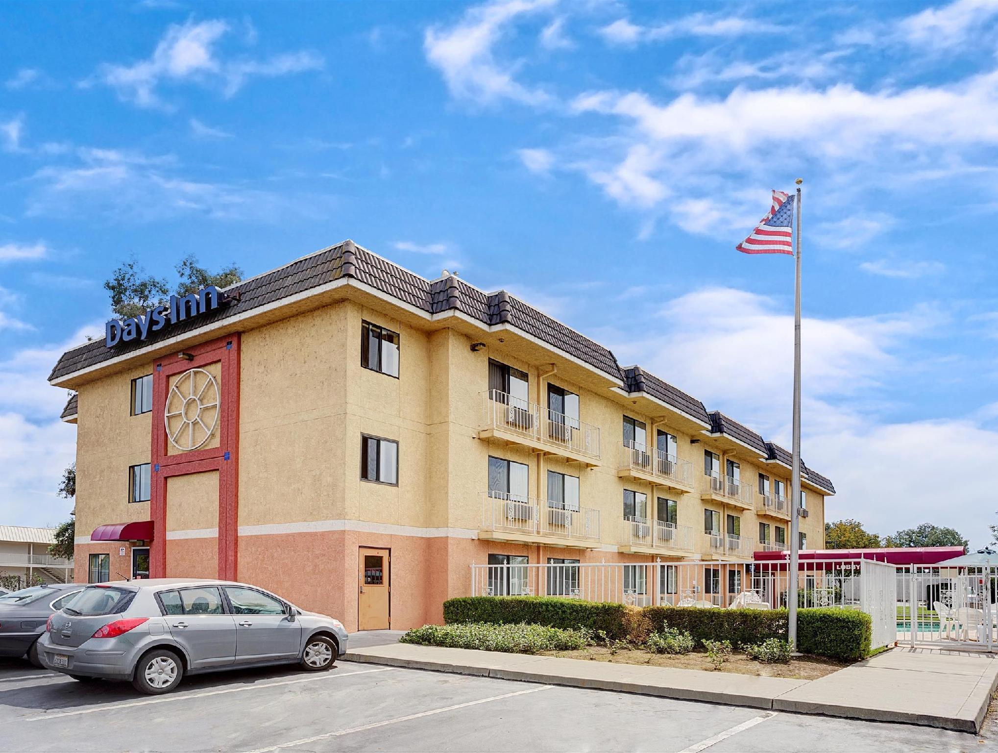 Days Inn By Wyndham Woodland Dış mekan fotoğraf